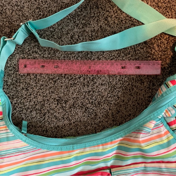 Thirty-One brand new super cute Explorista cross body bag - Picture 7 of 8